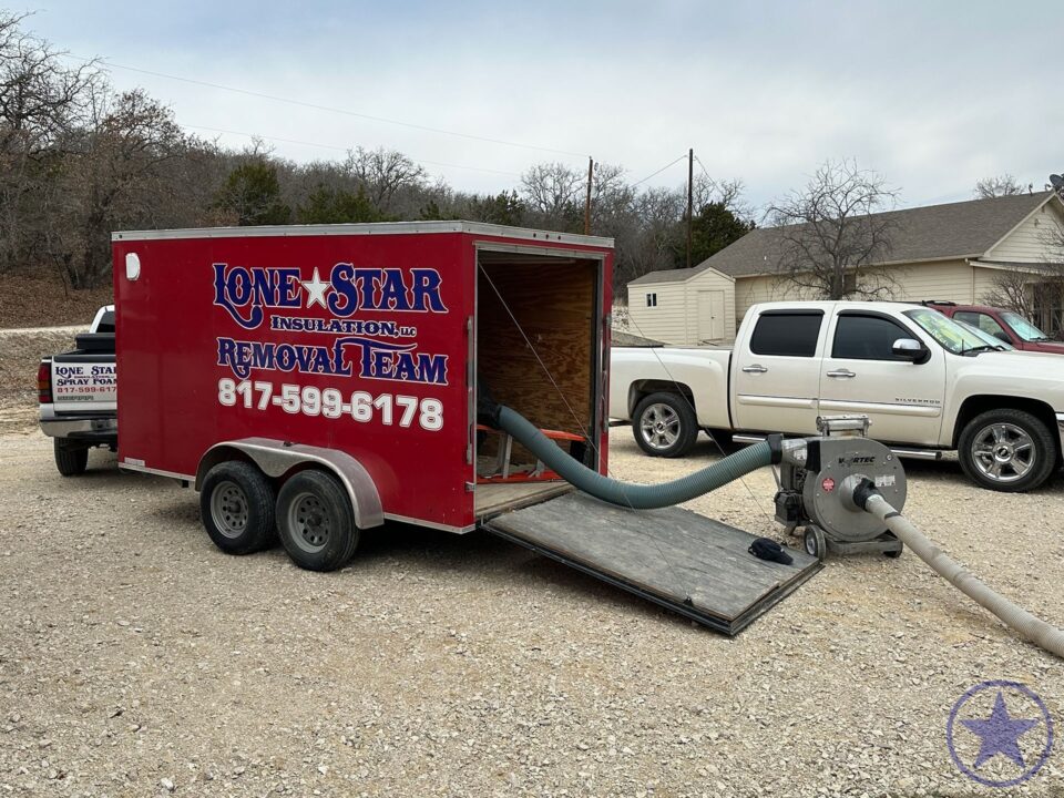 Lone Star Insulation Service Truck in Fort Worth TX